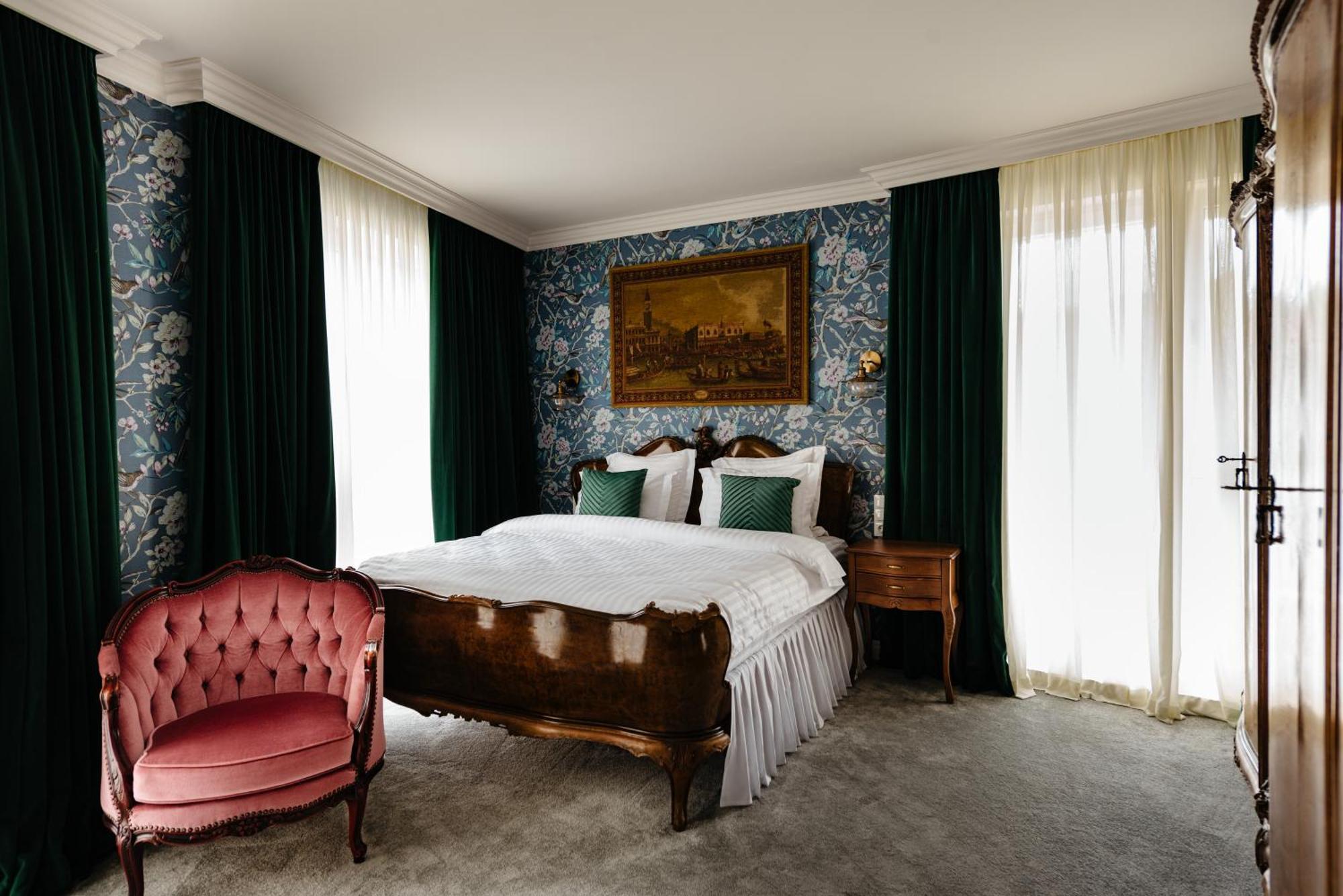 Ateneea Luxury Rooms Κλουζ-Ναπόκα Εξωτερικό φωτογραφία