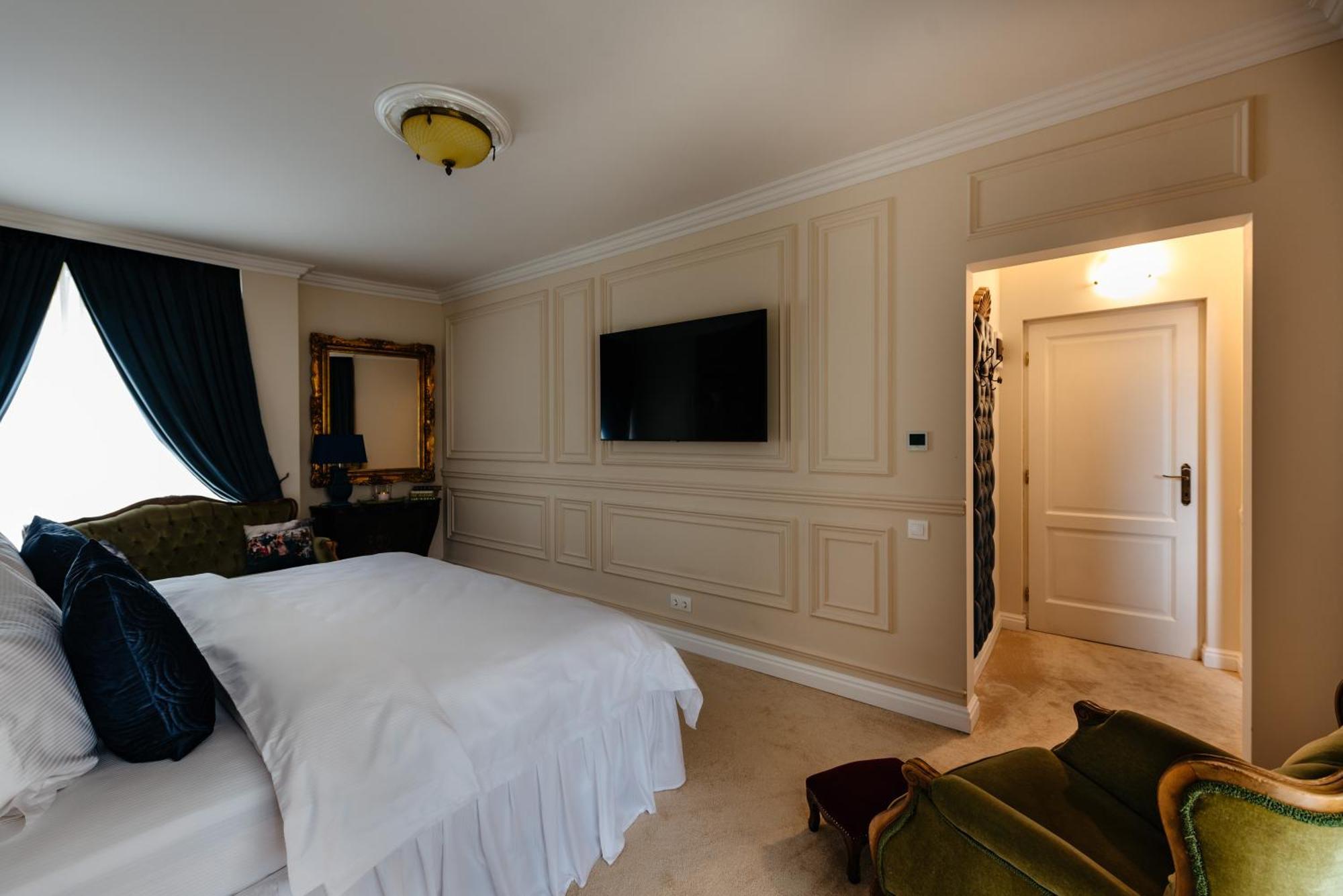 Ateneea Luxury Rooms Κλουζ-Ναπόκα Εξωτερικό φωτογραφία