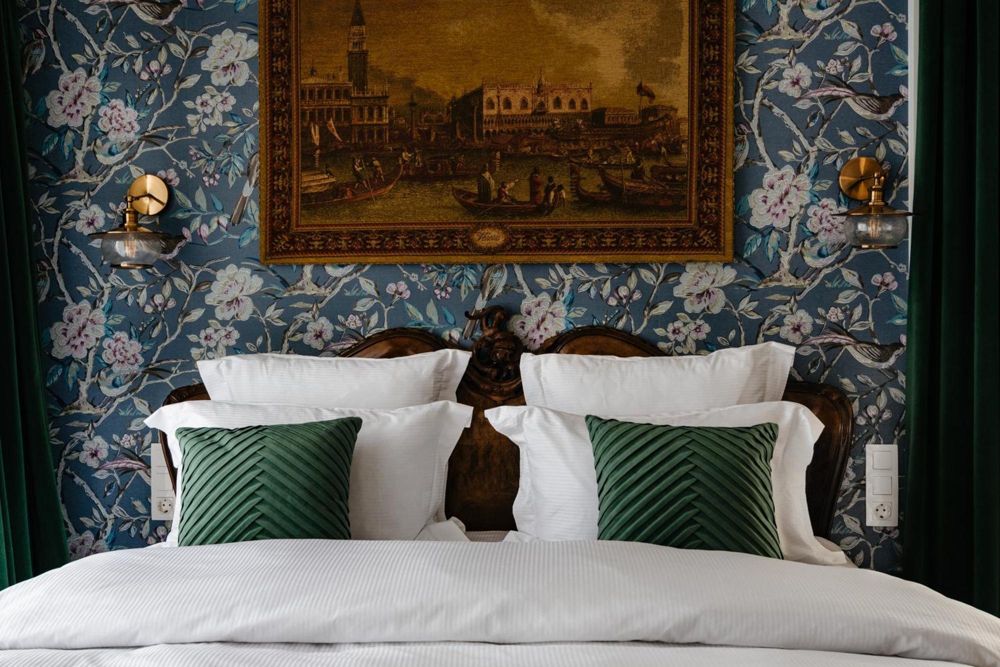 Ateneea Luxury Rooms Κλουζ-Ναπόκα Εξωτερικό φωτογραφία