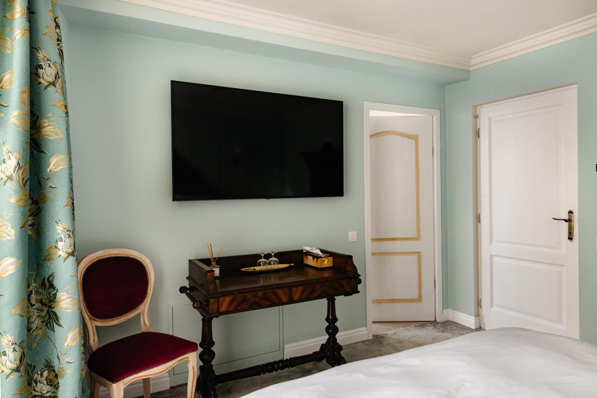 Ateneea Luxury Rooms Κλουζ-Ναπόκα Εξωτερικό φωτογραφία