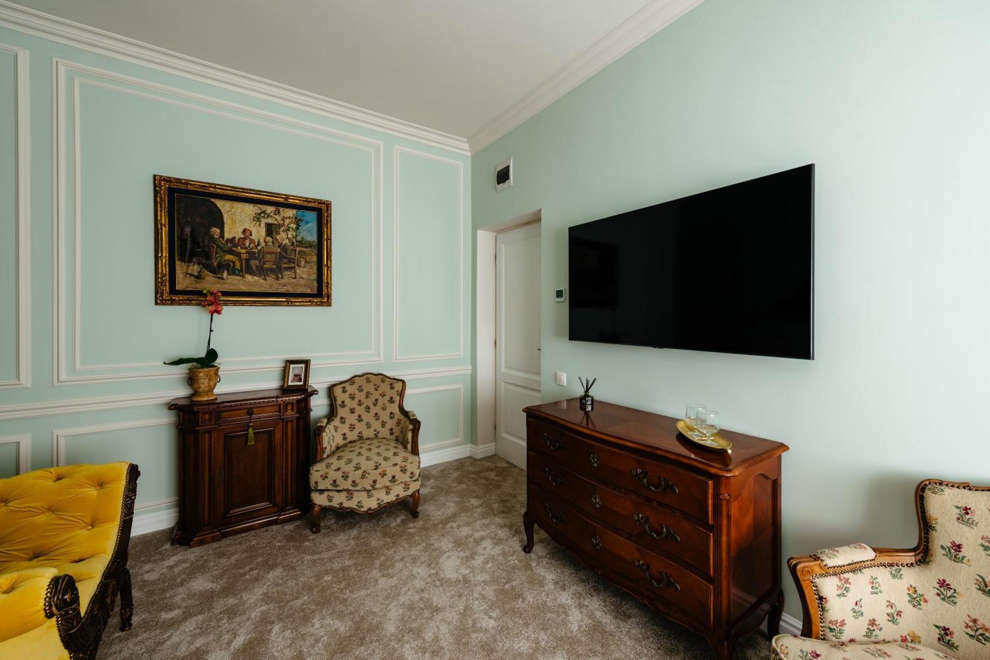 Ateneea Luxury Rooms Κλουζ-Ναπόκα Εξωτερικό φωτογραφία
